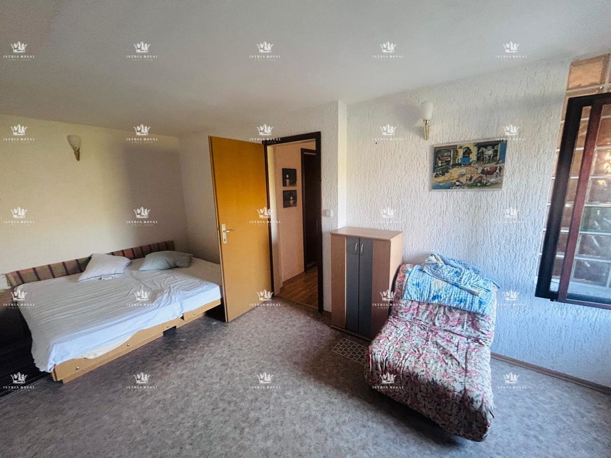 Hiša z razgledom na morje na območju Istre – 170 m² bivalne površine na 665 m² zemljišča | Cena: 250.000 €